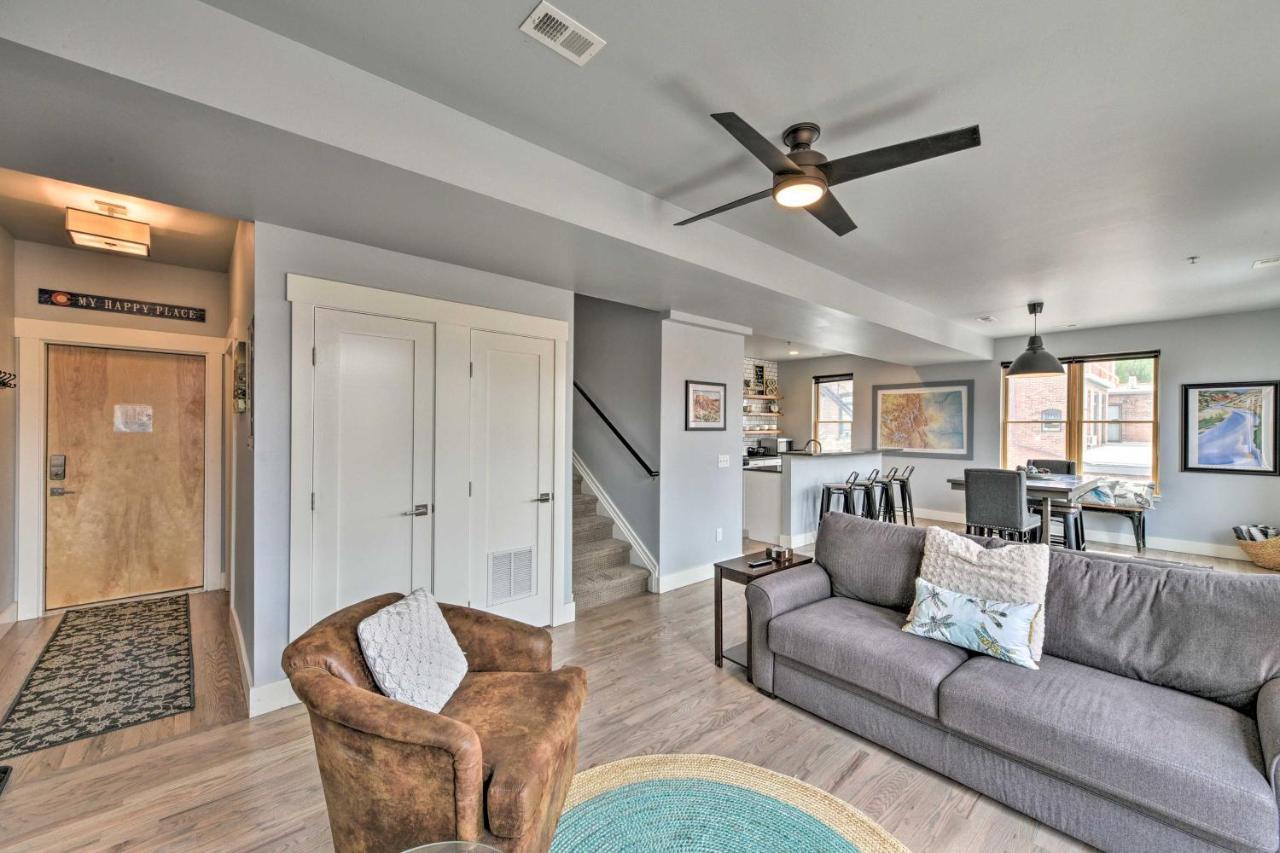 0660 Downtown Salida Condo With Balcony Exterior photo